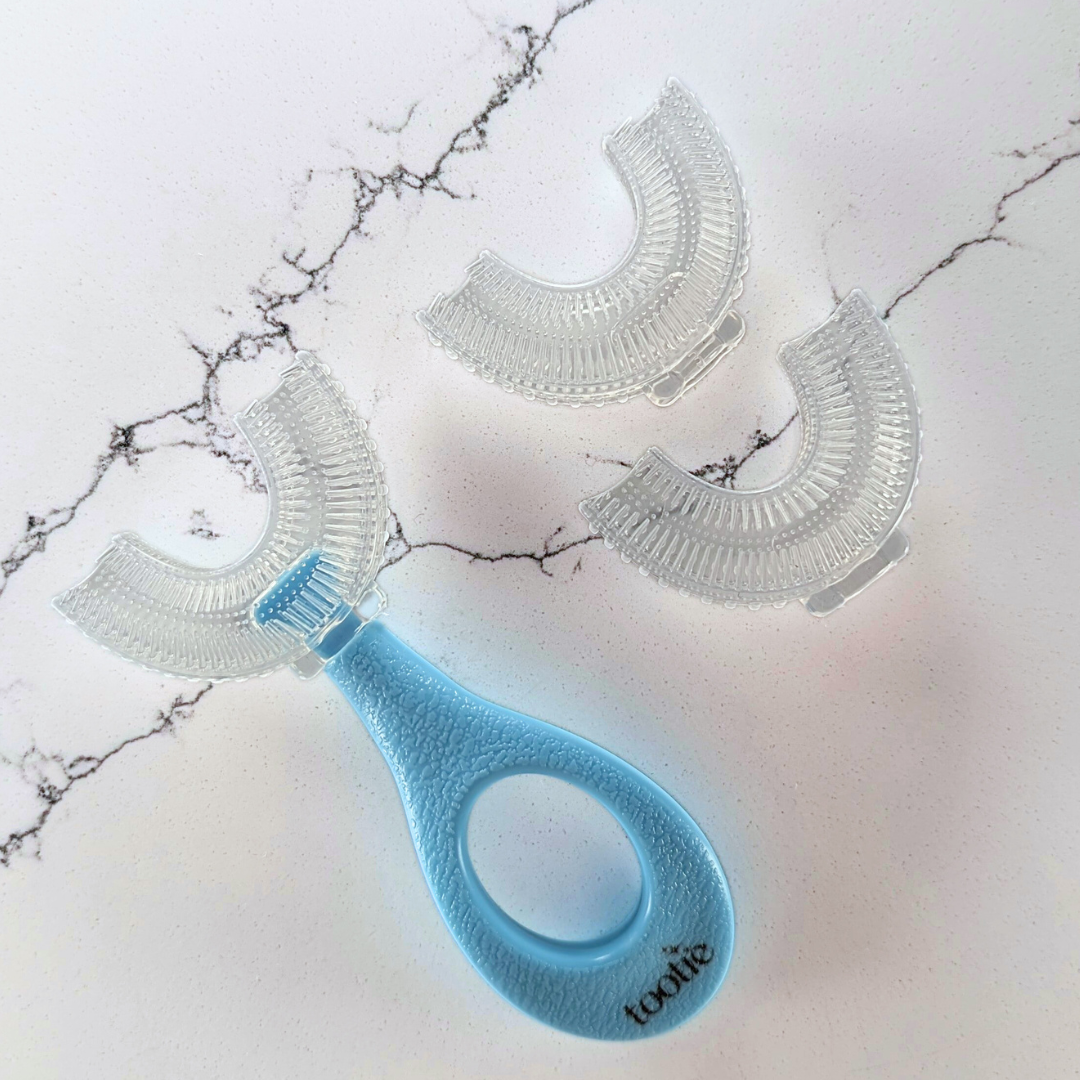 Cool Blue Essential Set - Small    (Brush & Replacement heads)