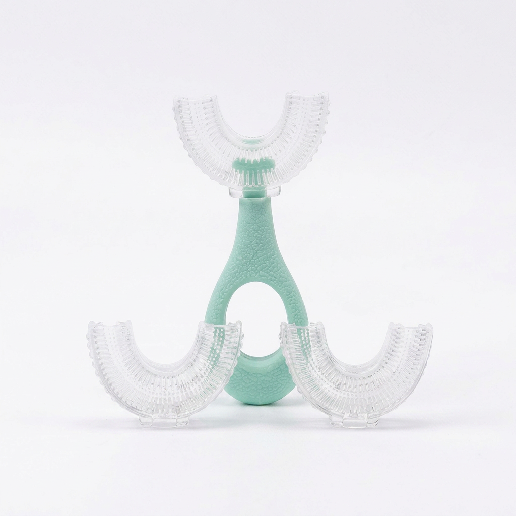 The Small Basic Set - Brush + Replacement Heads - 0-6yrs