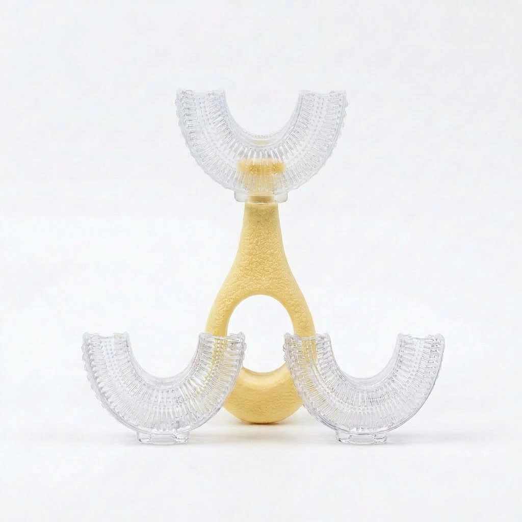 The Small Basic Set - Brush + Replacement Heads - 0-6yrs